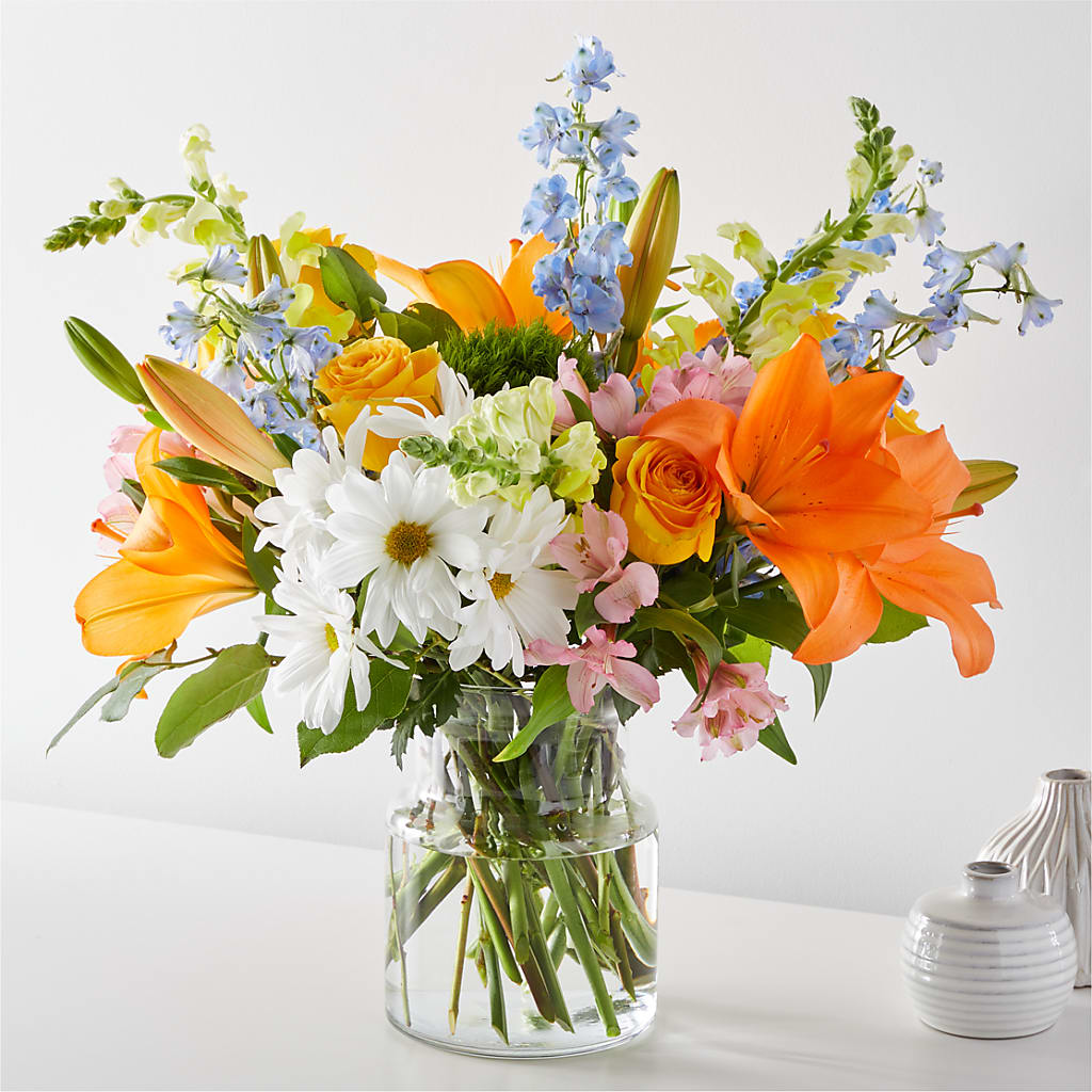 Sun Salutation Bouquet – Rosehaus Floral, Suamico WI