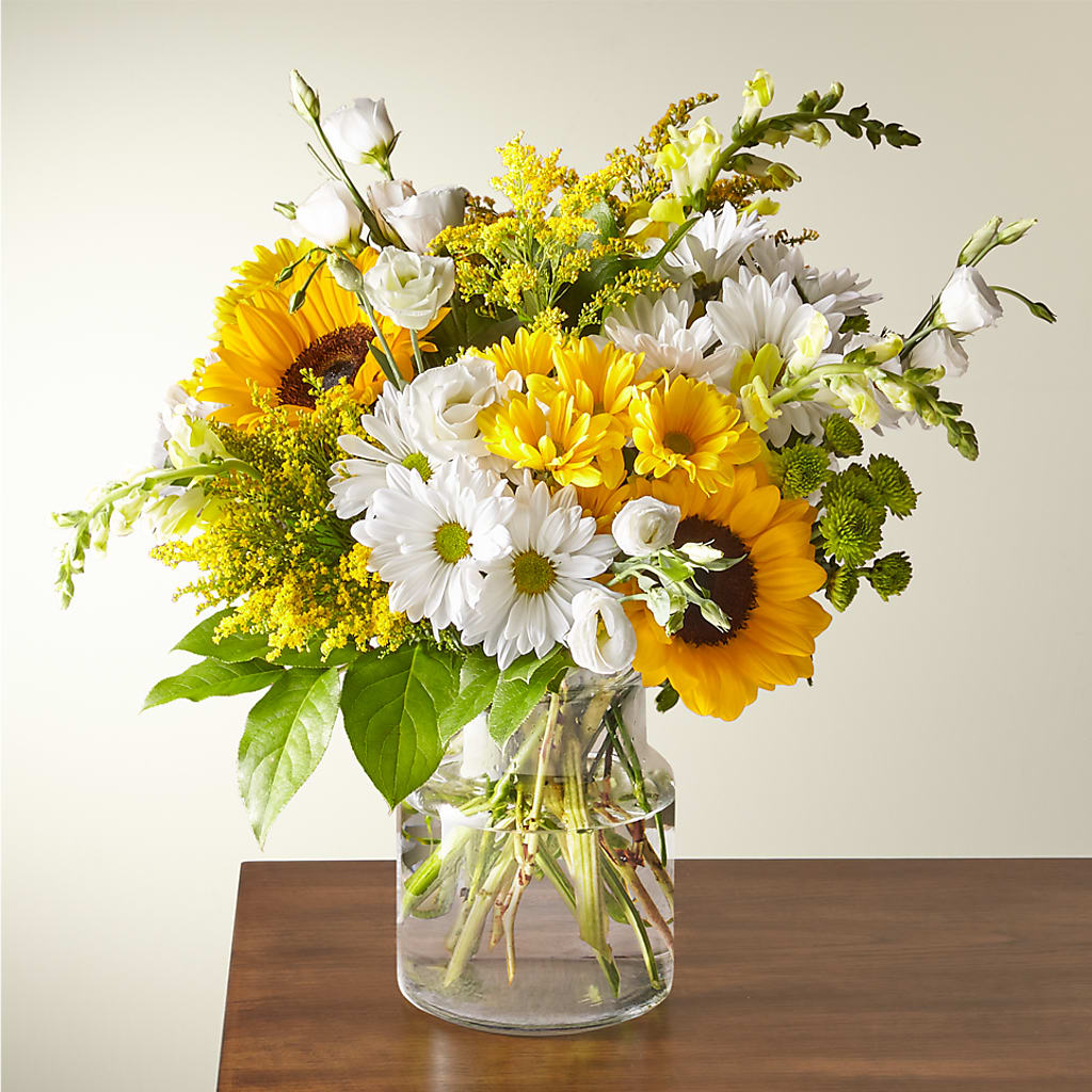 Hello Sunshine Bouquet – Rosehaus Floral, Suamico WI