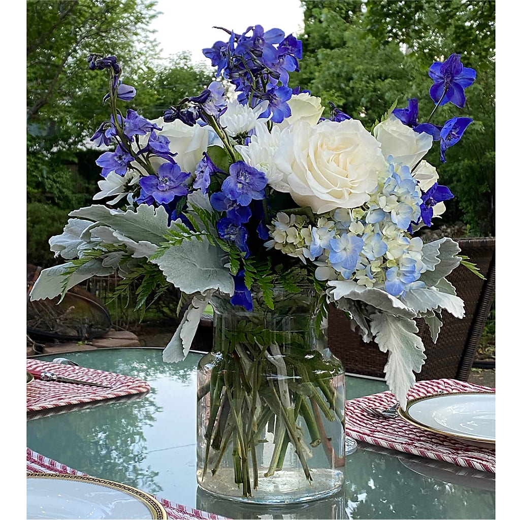 Clear Skies Bouquet – Rosehaus Floral, Suamico WI