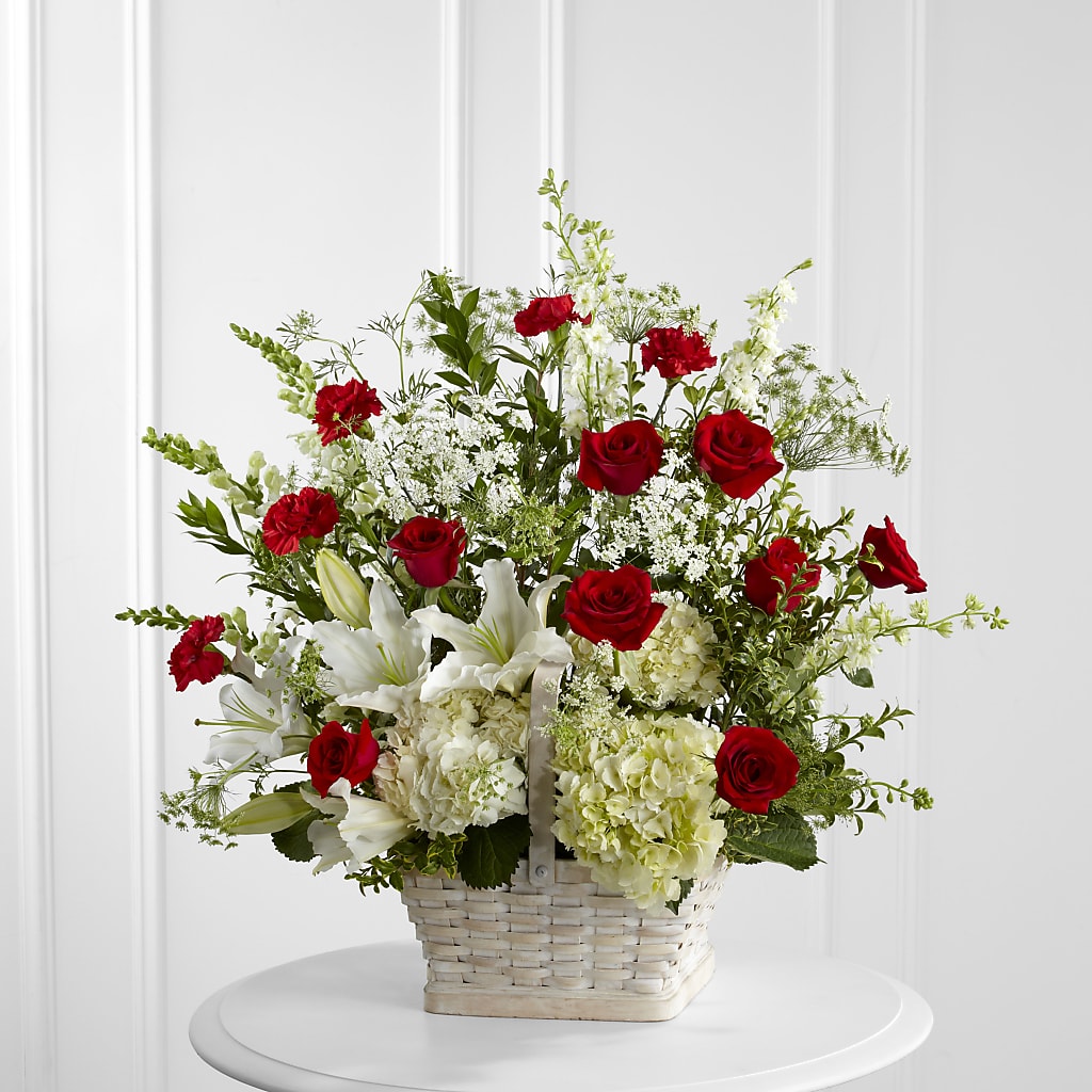 In Loving Memory Arrangement – Rosehaus Floral, Suamico WI