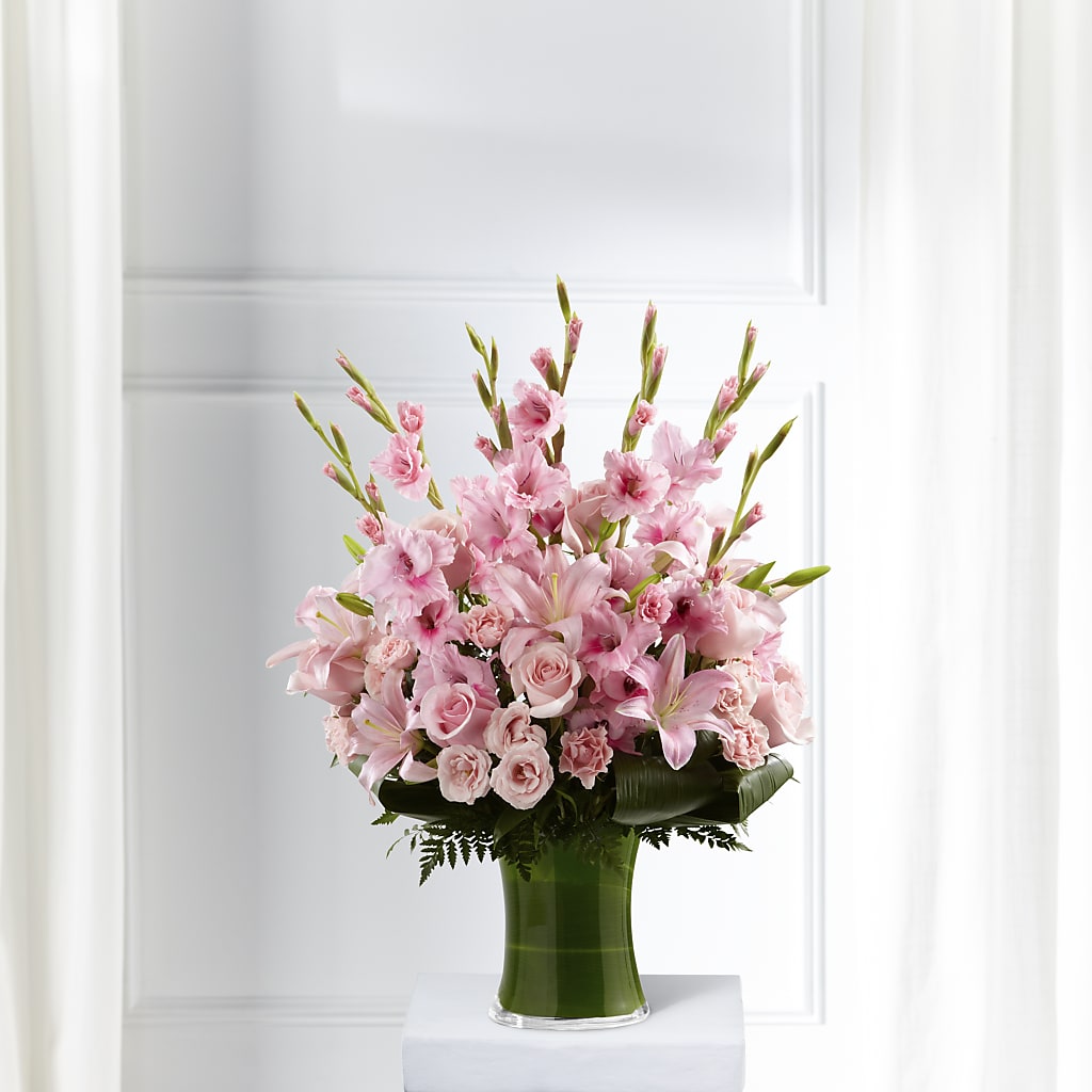 Lovely Tribute Bouquet – Rosehaus Floral, Suamico WI
