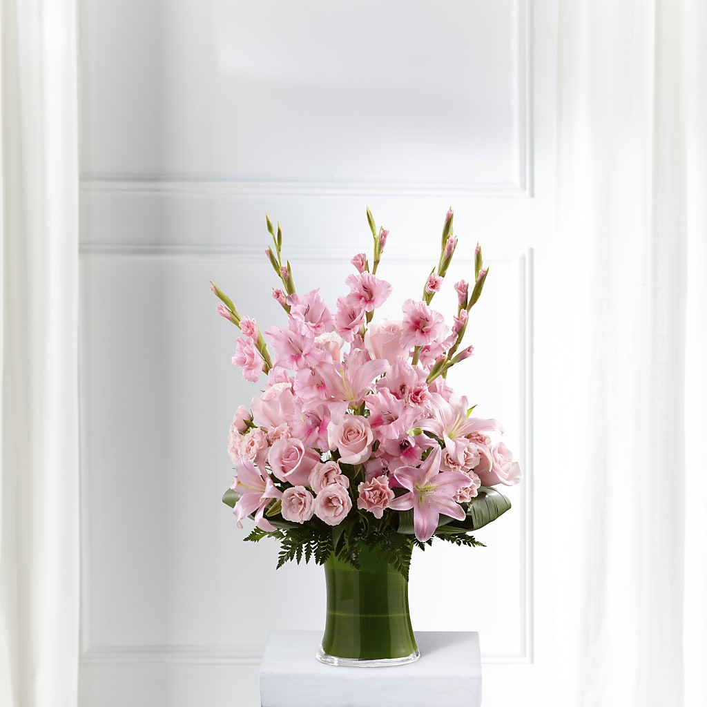 Lovely Tribute Bouquet – Rosehaus Floral, Suamico WI