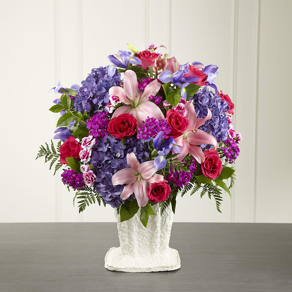 We Fondly Remember Arrangement – Rosehaus Floral, Suamico WI