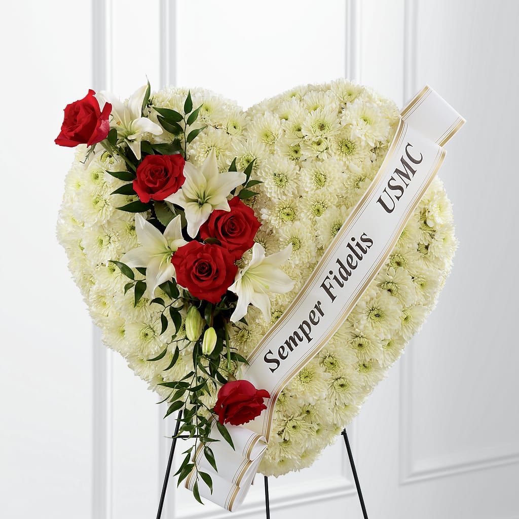 Heartfelt Hero Standing Heart – Rosehaus Floral, Suamico WI