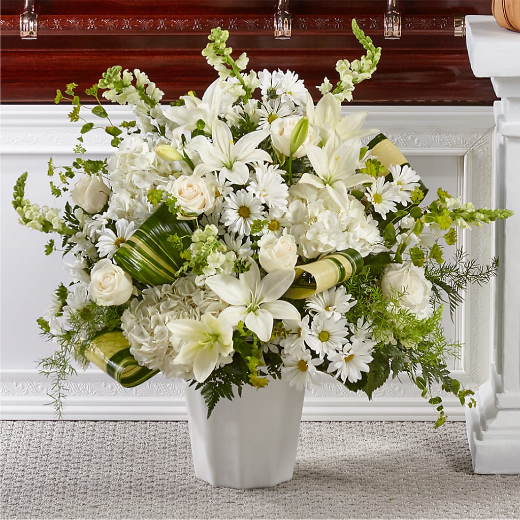 Thoughts of Tranquility Floor Basket – Rosehaus Floral, Suamico WI