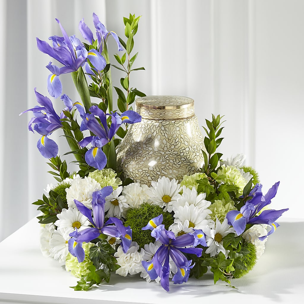 Sincere Spirit Cremation Adornment – Rosehaus Floral, Suamico WI