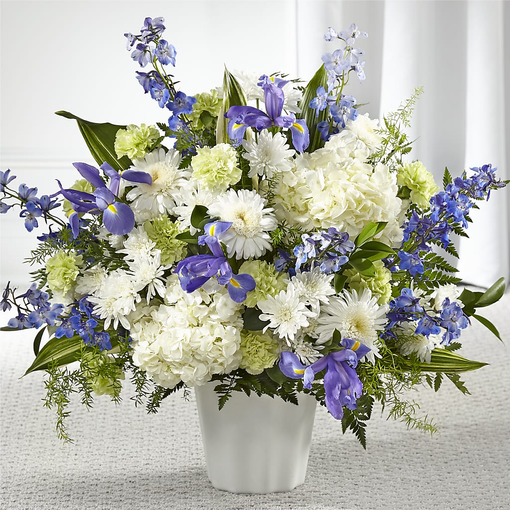 Soft Serenity Floor Basket – Rosehaus Floral, Suamico WI