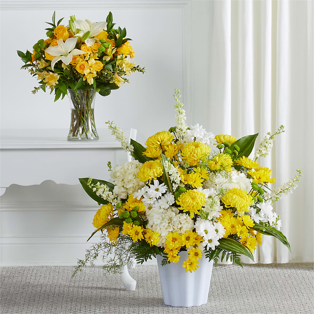 Warm Remembrance Bundles – Rosehaus Floral, Suamico WI