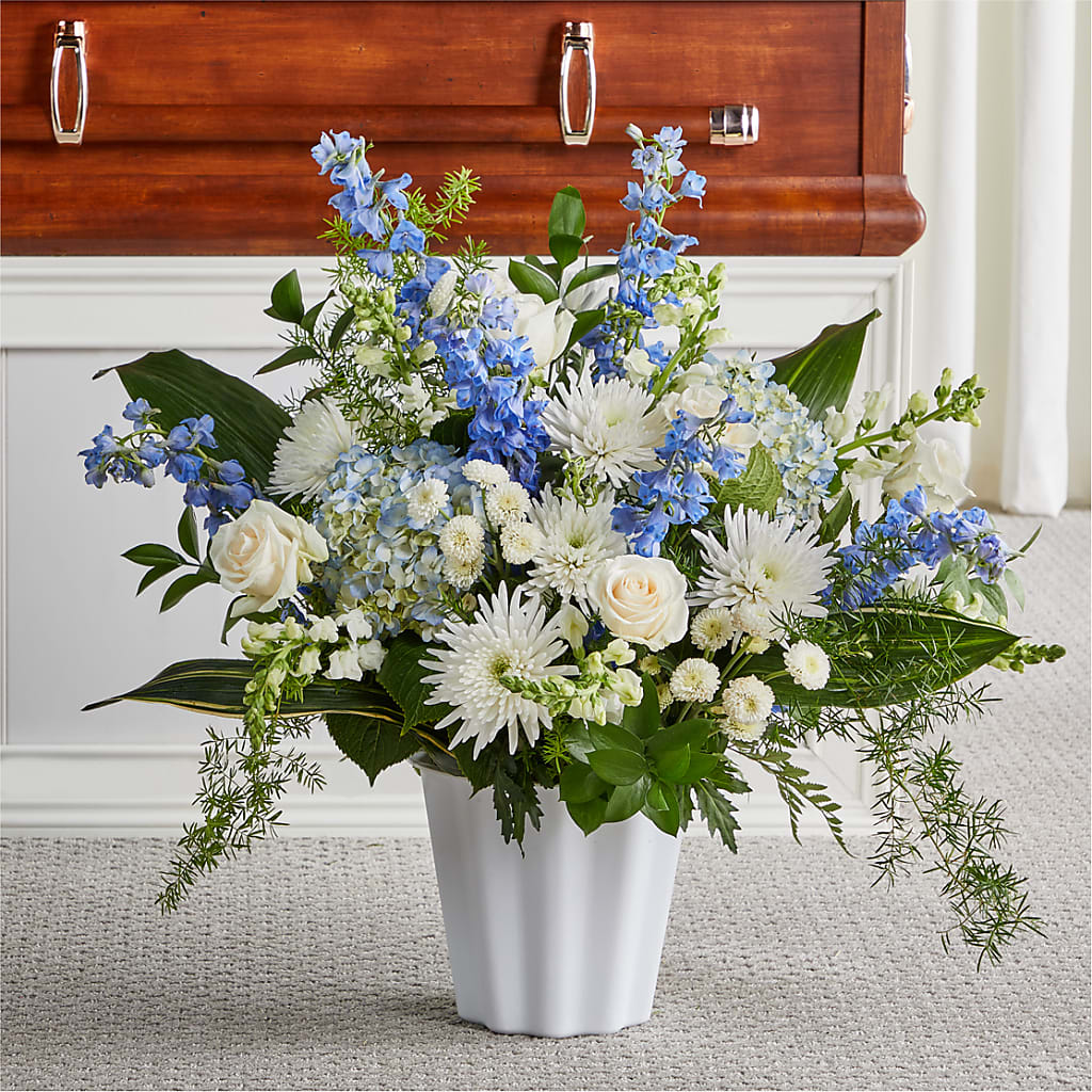 Everlasting Memories Floor Basket – Rosehaus Floral, Suamico WI