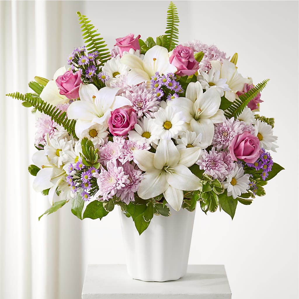 Warmest Thoughts Tabletop Basket – Rosehaus Floral, Suamico WI