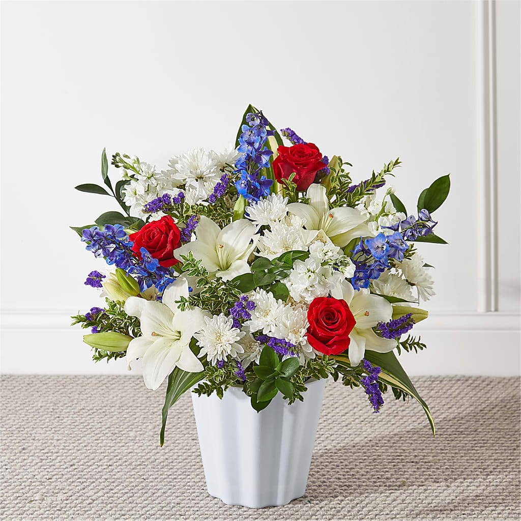 Consoled Floor Basket – Rosehaus Floral, Suamico WI
