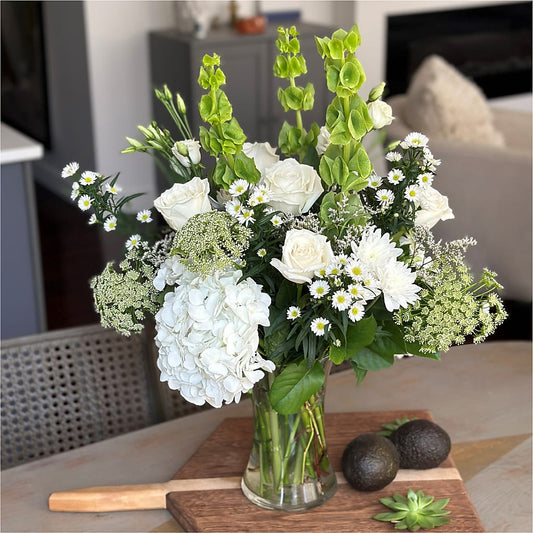 Classic Ivory – A Florist Original – Rosehaus Floral, Suamico WI