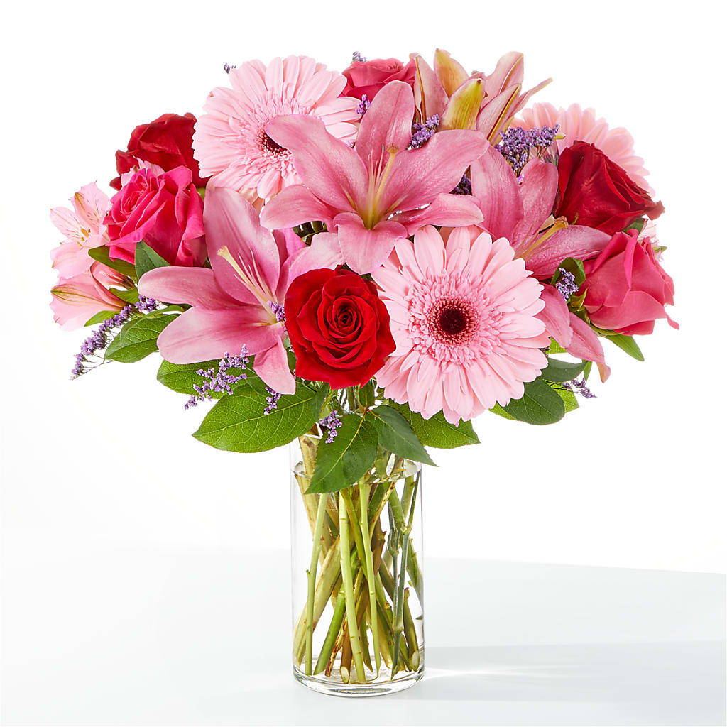 Lots of Love Bouquet – Rosehaus Floral, Suamico WI