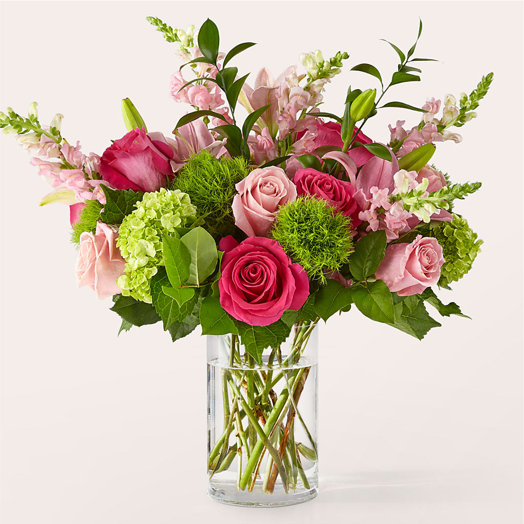 Fit for a Queen Luxury Bouquet – Rosehaus Floral, Suamico WI