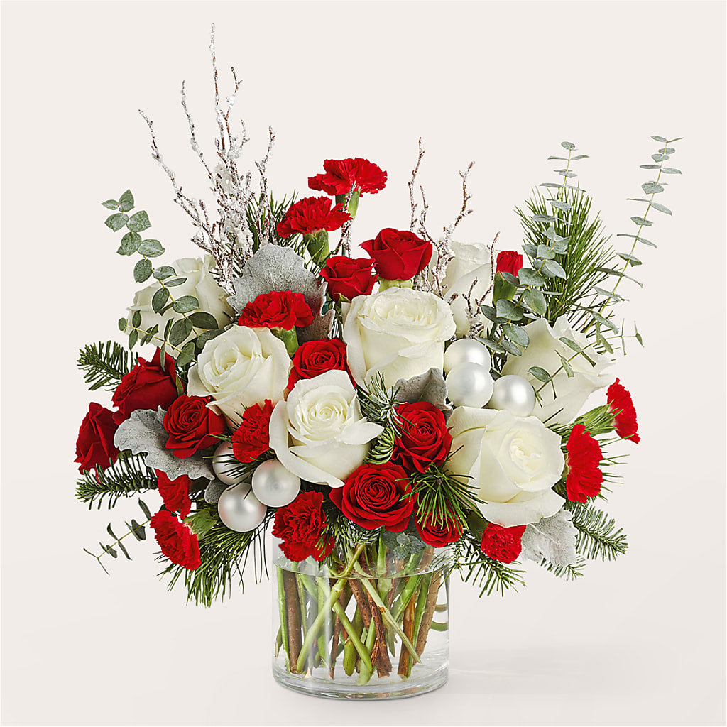 Trimming the Tree Bouquet – Rosehaus Floral, Suamico WI