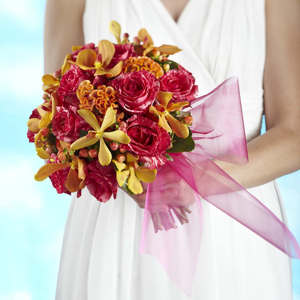 Brilliant Shades of Love Bouquet – Rosehaus Floral, Suamico WI