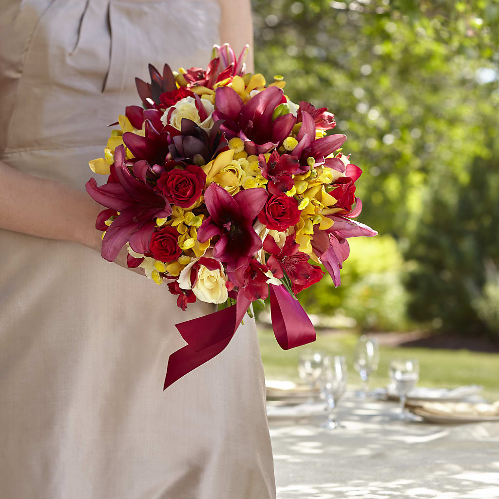 Sunningdale Bouquet – Rosehaus Floral, Suamico WI