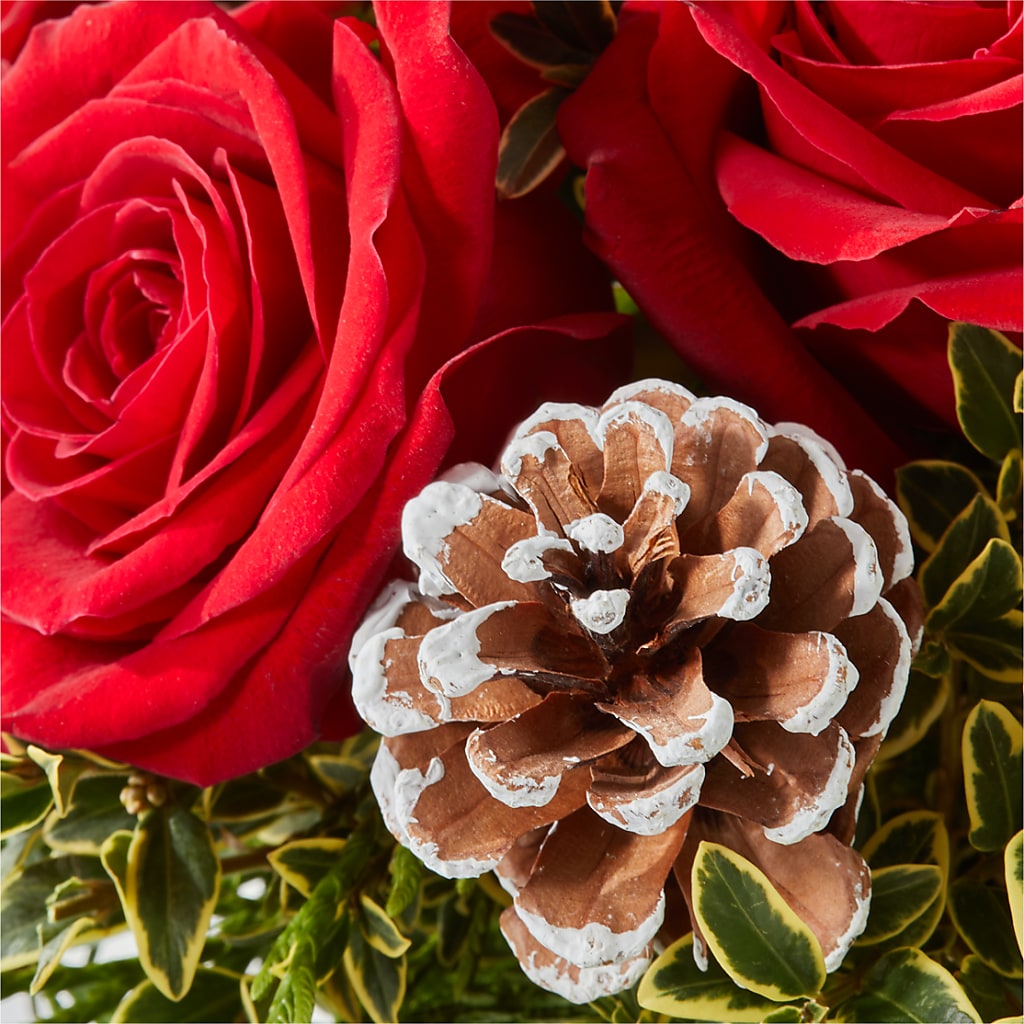 Snowy Wonderland Bouquet –  Rosehaus Floral, Suamico WI
