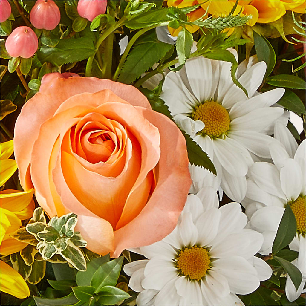 The Good Life Bouquet –  Rosehaus Floral, Suamico WI