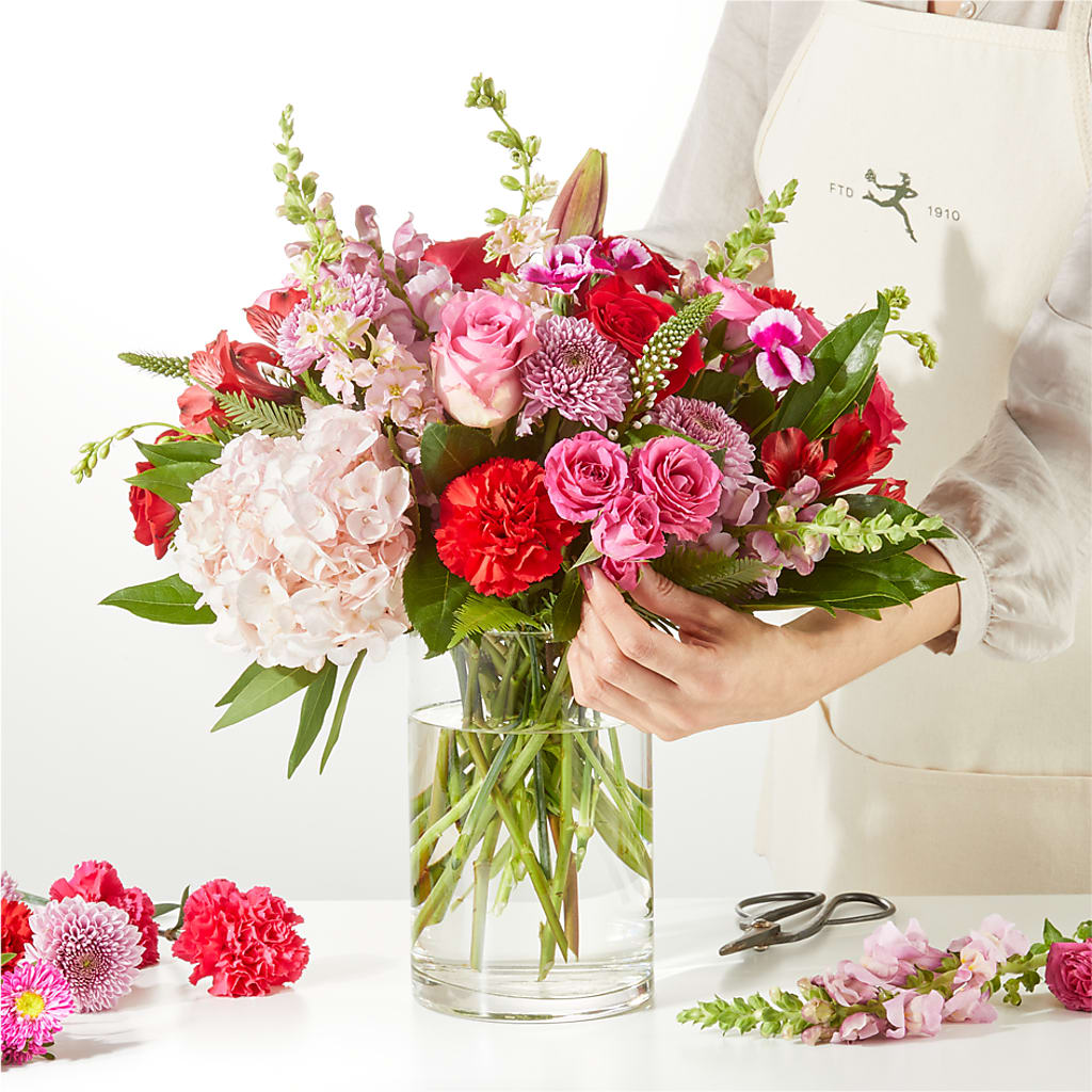 Swooning Over You - A Luxury Florist Original –  Rosehaus Floral, Suamico WI