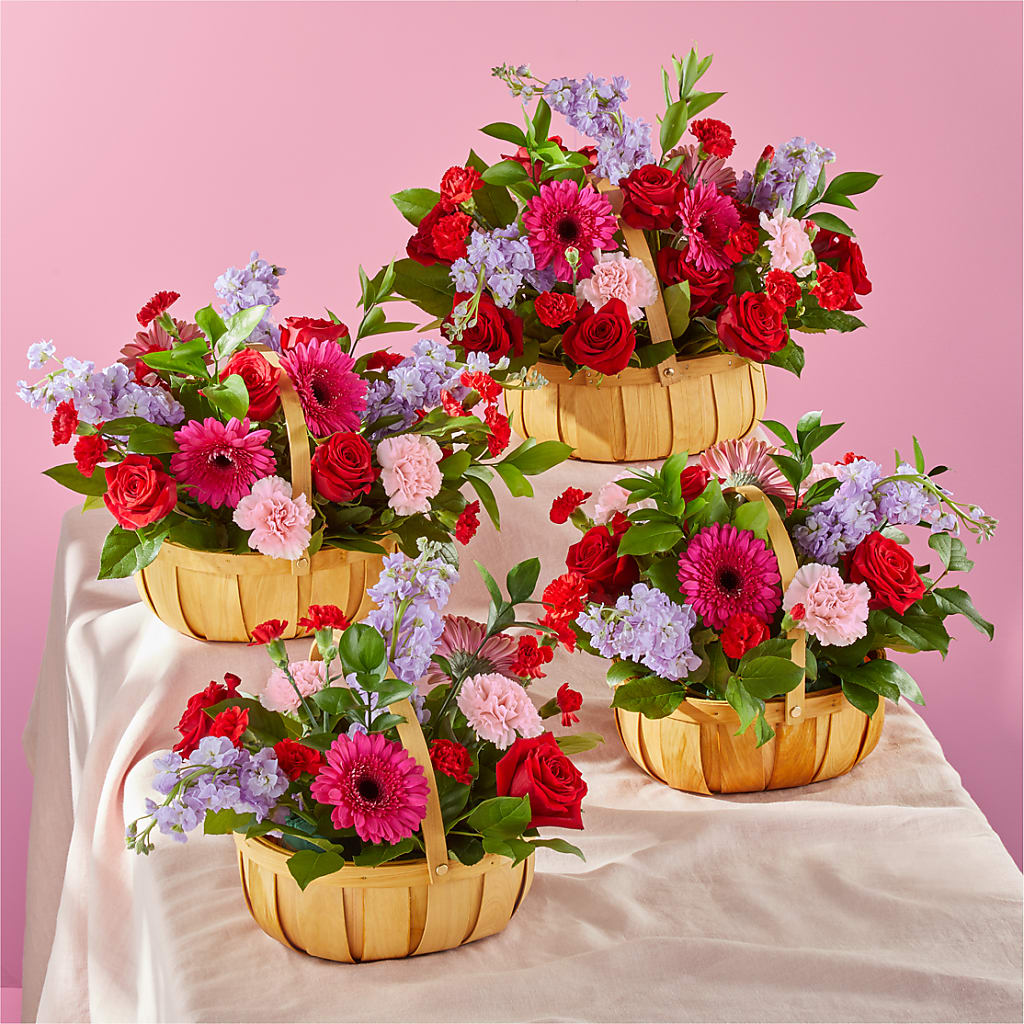 Pink Picnic Basket –  Rosehaus Floral, Suamico WI