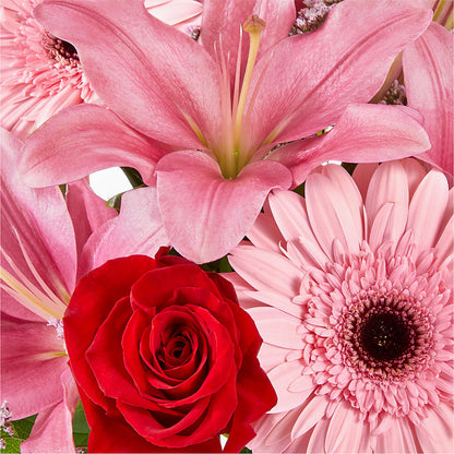 Lots of Love Bouquet –  Rosehaus Floral, Suamico WI