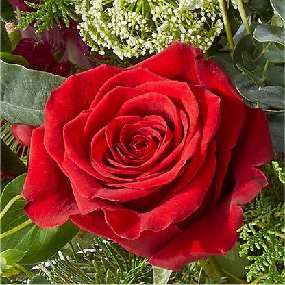 Cranberry Fizz Bouquet –  Rosehaus Floral, Suamico WI