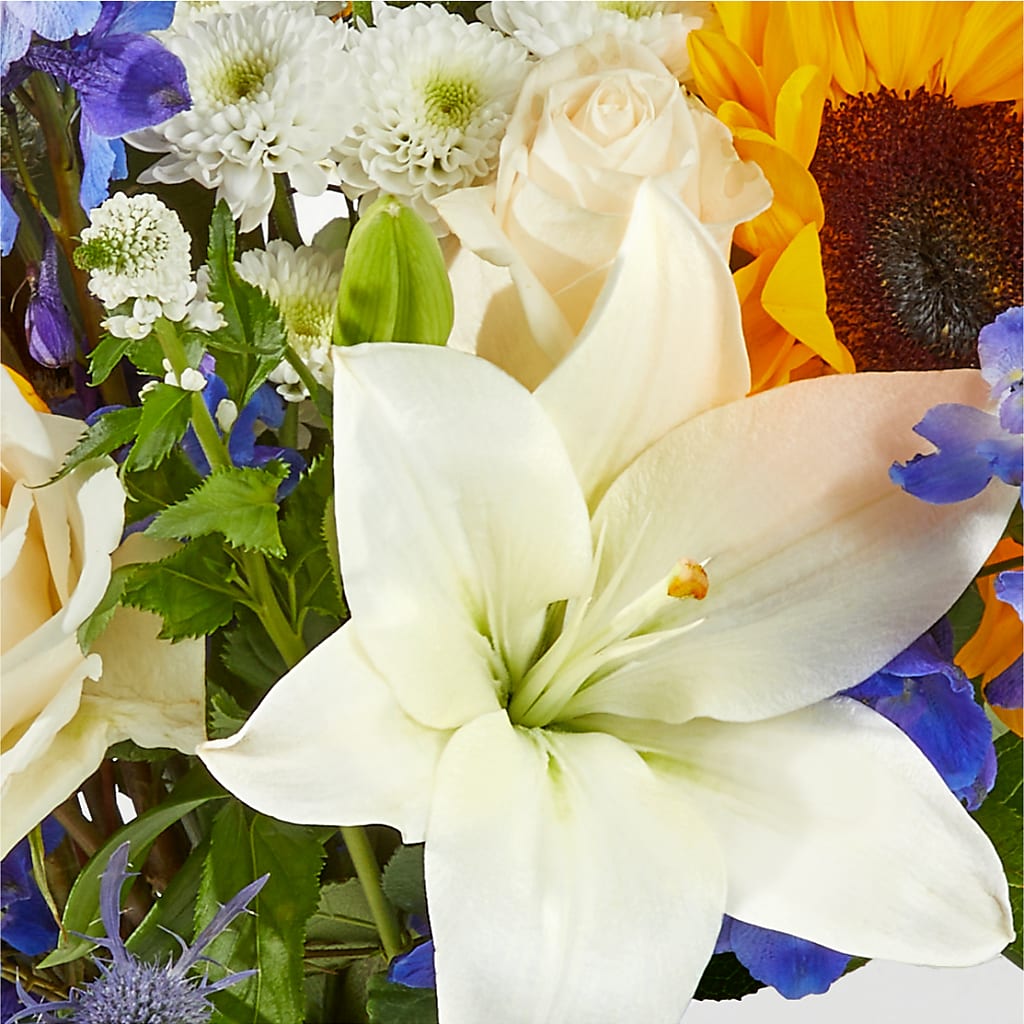 Wonderfully Sunny Bouquet –  Rosehaus Floral, Suamico WI
