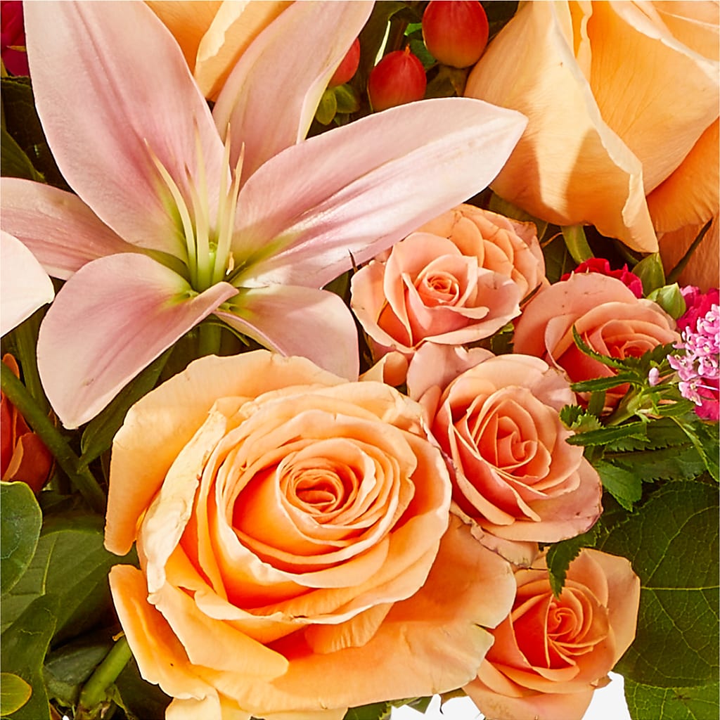 Bisous Bouquet –  Rosehaus Floral, Suamico WI