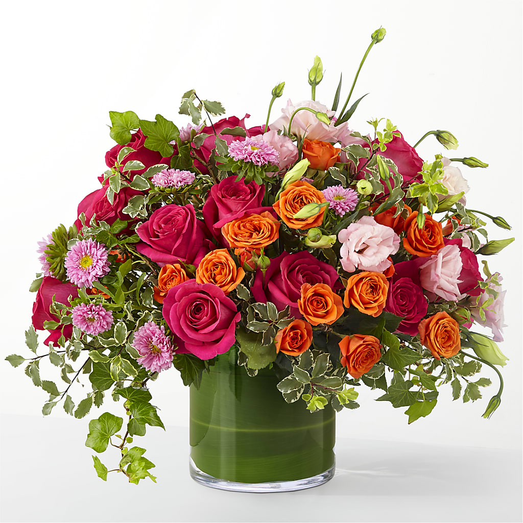 The Trendsetter –  Rosehaus Floral, Suamico WI