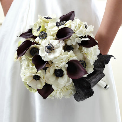 To Have and To Hold Bouquet –  Rosehaus Floral, Suamico WI