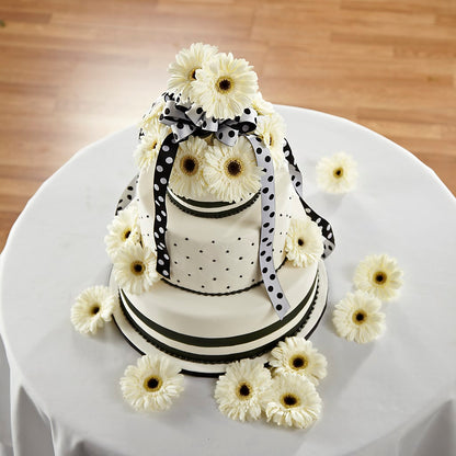 Simple Sophistication Cake Décor –  Rosehaus Floral, Suamico WI