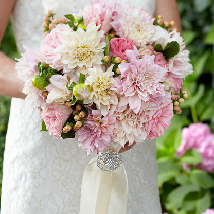 Heart's Promise Bouquet –  Rosehaus Floral, Suamico WI